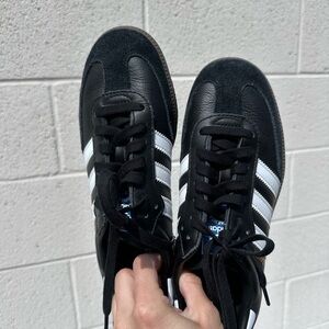 Adidas Sambas black and white